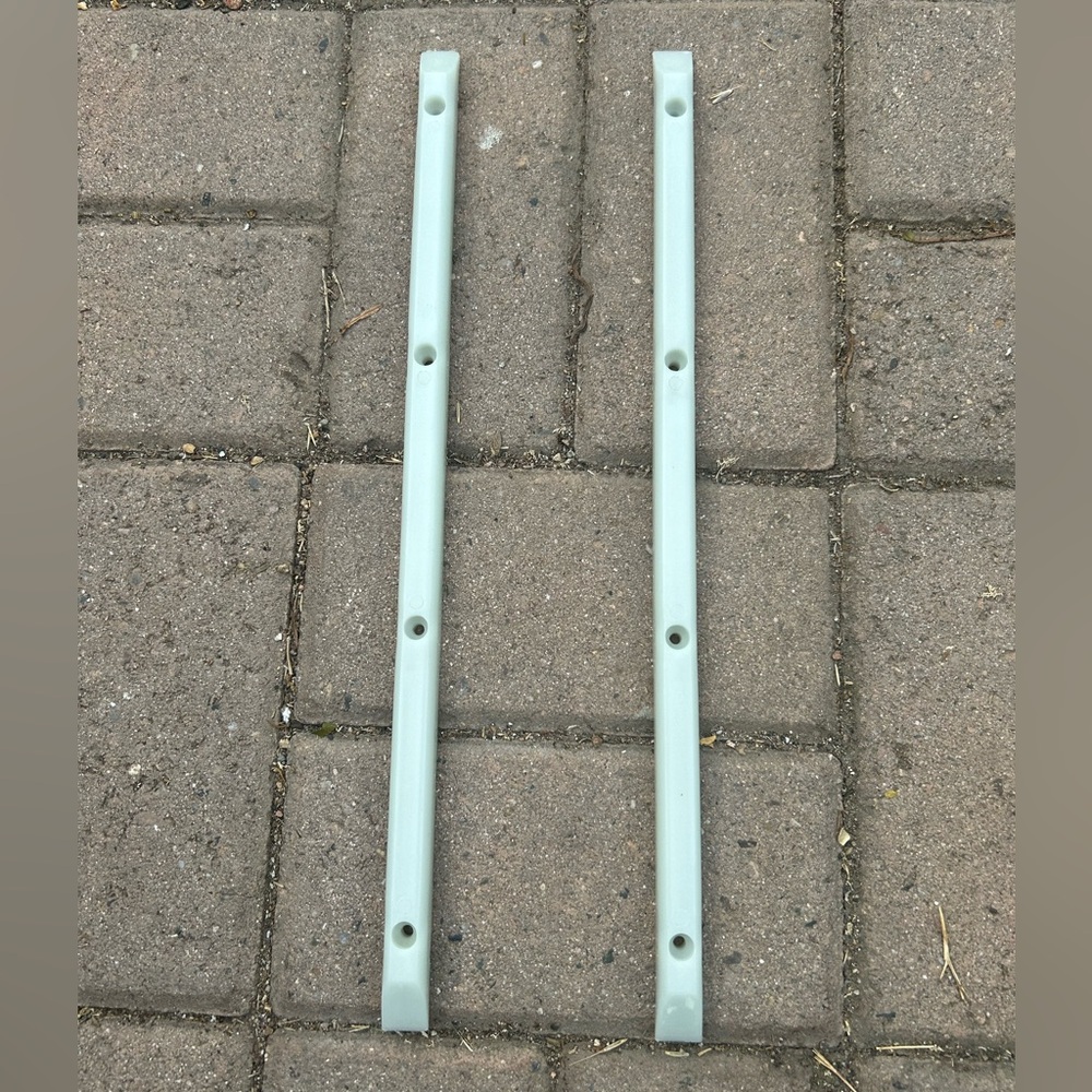 Skateboard Deck Protective Rails Glow in Dark Yocarher